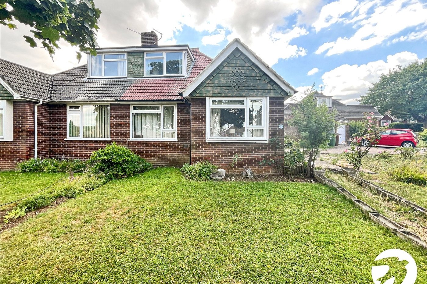 3 bedroom bungalow for sale in Maidstone | Robinson Michael & Jackson