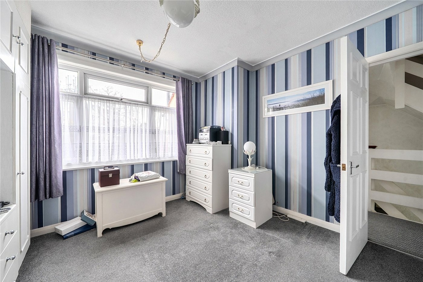 4 bedroom house for sale in London | Robinson Jackson