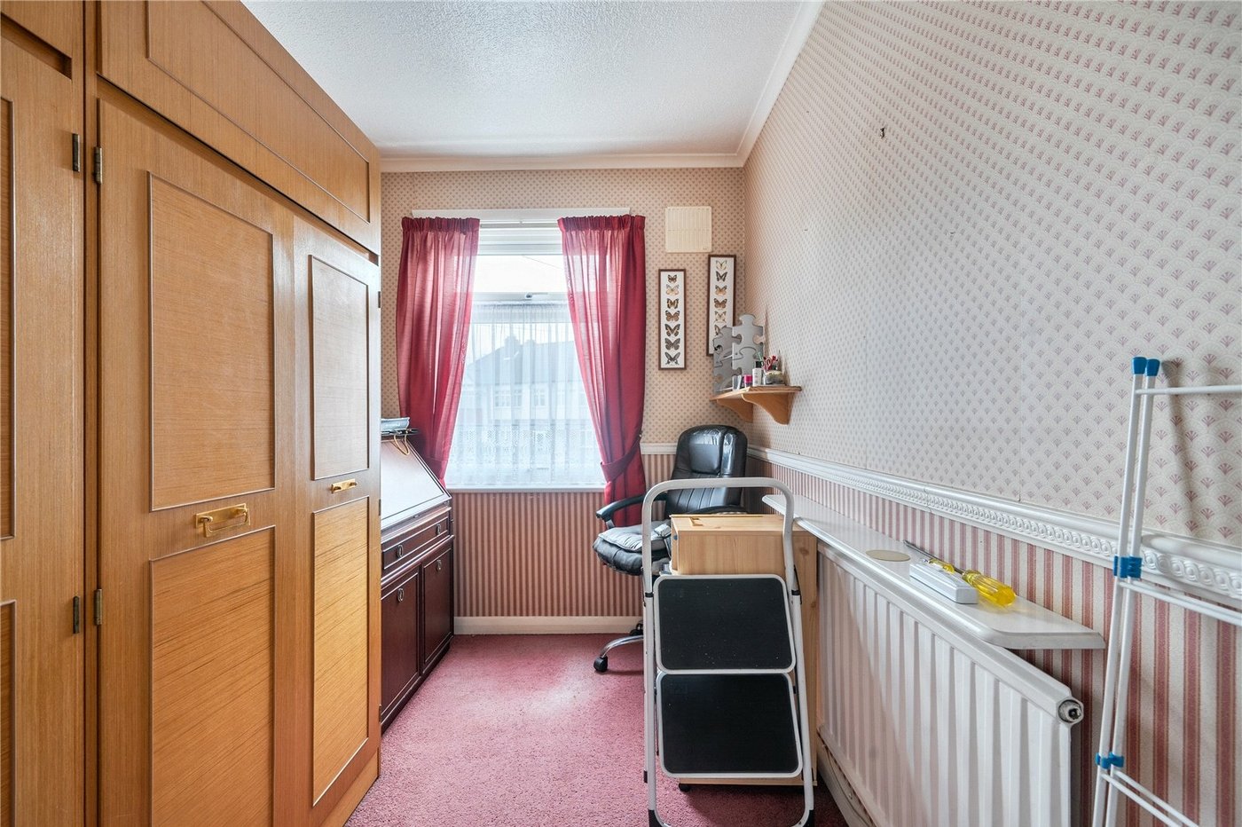 4 bedroom house for sale in London | Robinson Jackson