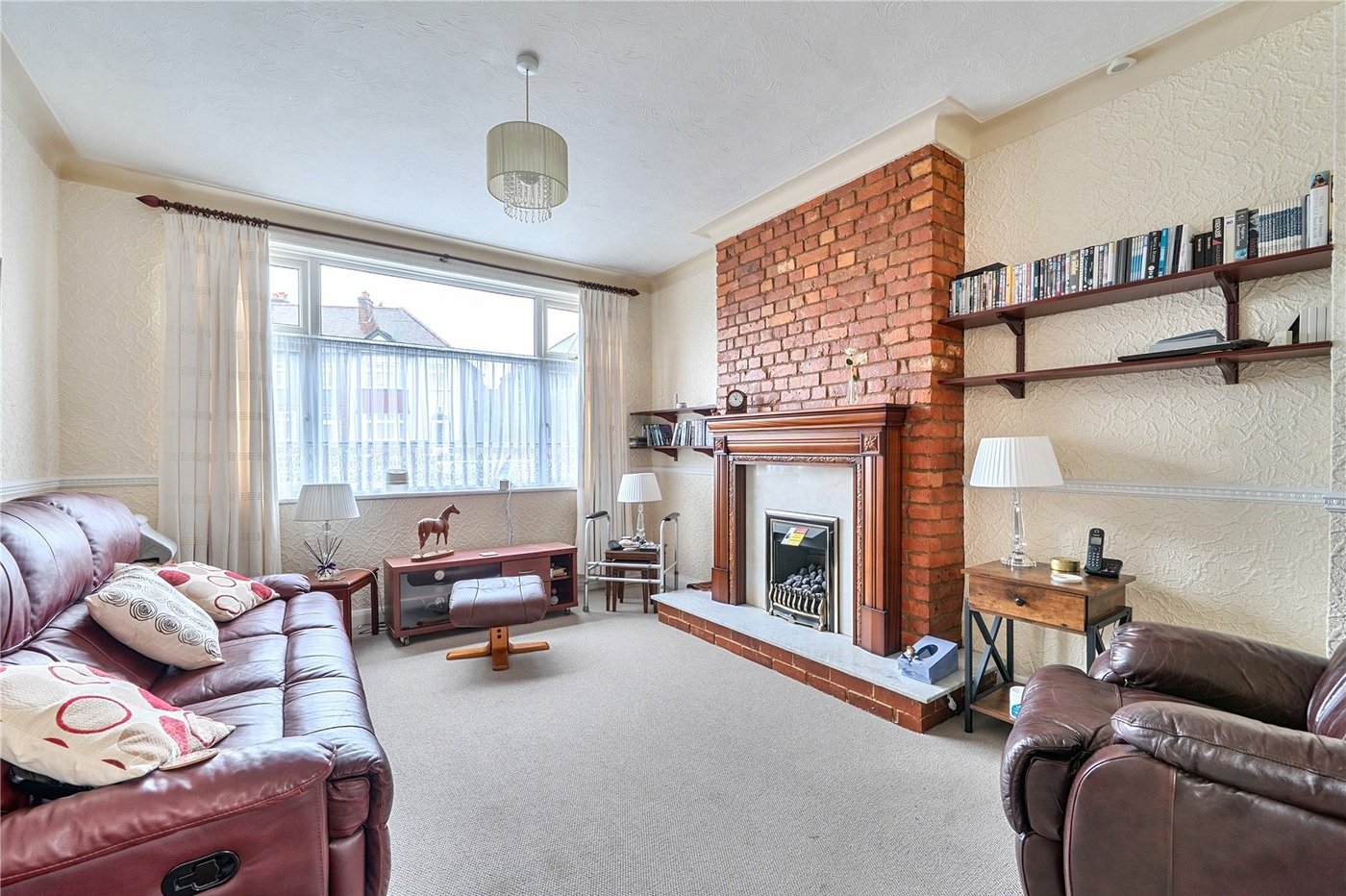 4 bedroom house for sale in London | Robinson Jackson