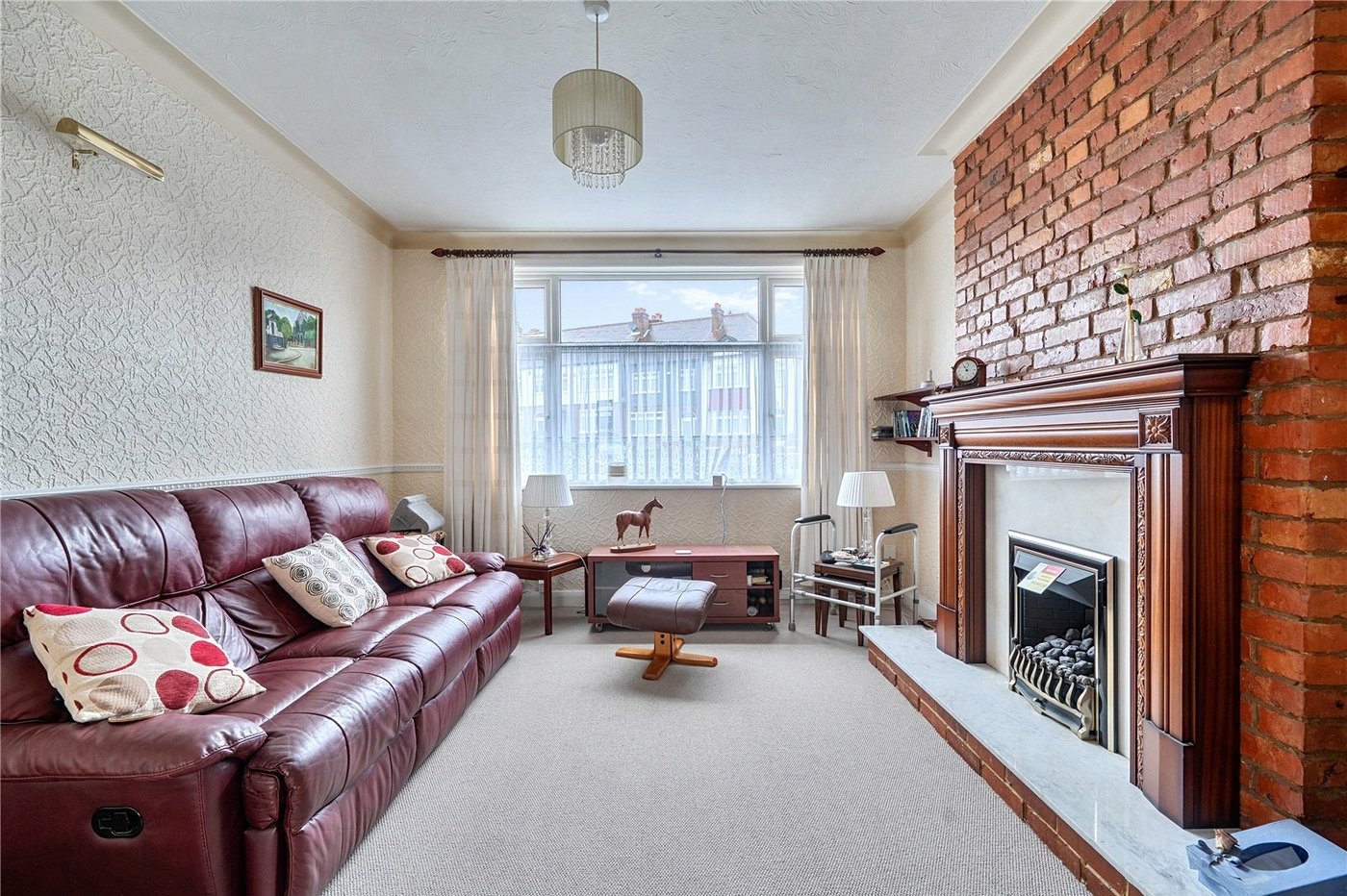 4 bedroom house for sale in London | Robinson Jackson