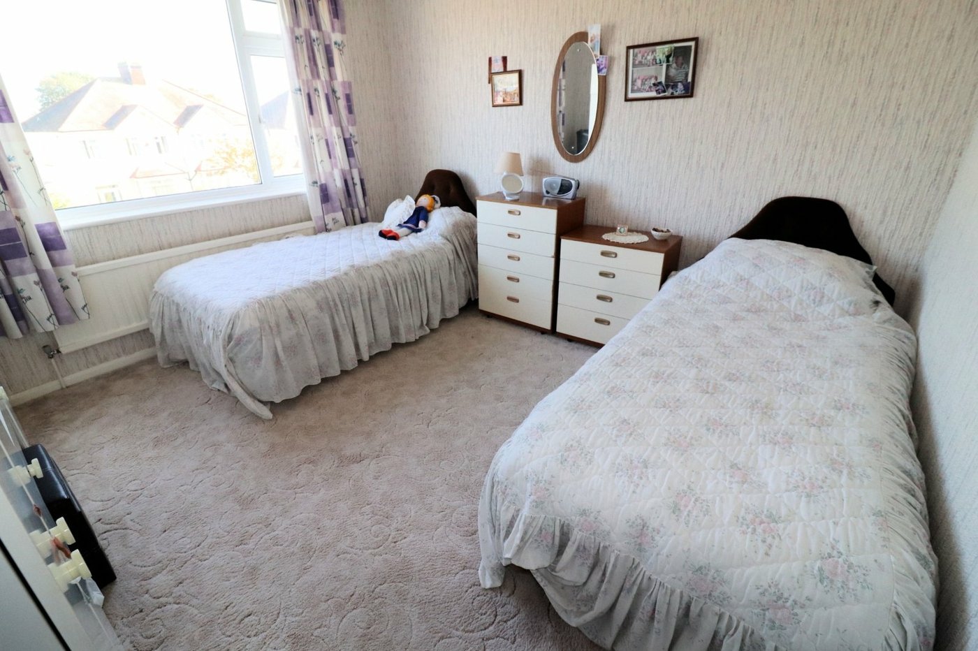 3 bedroom house for sale in Erith | Robinson Jackson