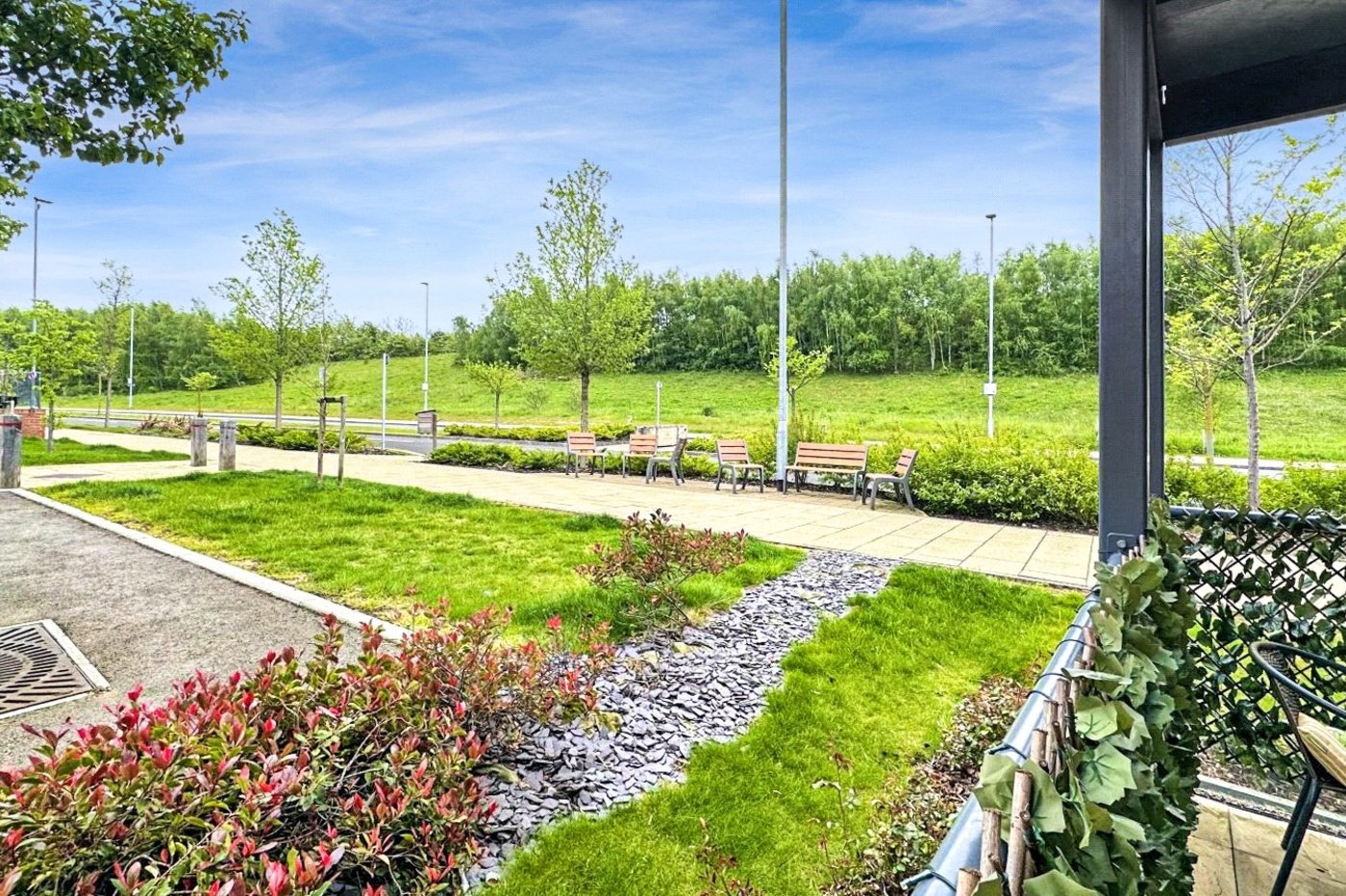 2 bedroom property for sale in Castle Hill | Robinson Jackson