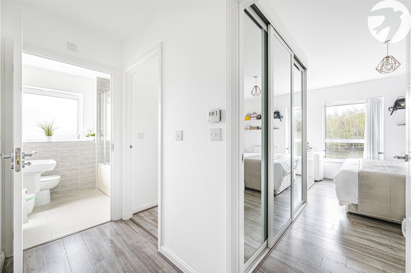 2 bedroom property for sale in Castle Hill | Robinson Jackson