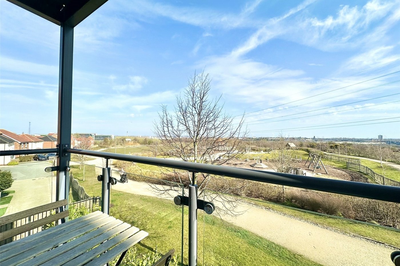 2 bedroom property for sale in Castle Hill | Robinson Jackson