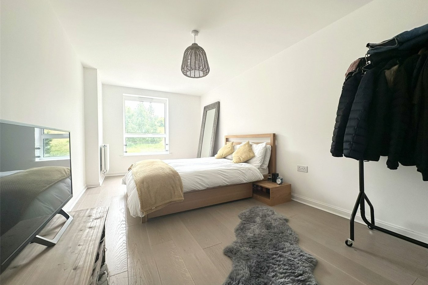 1 bedroom property for sale in Castle Hill | Robinson Jackson