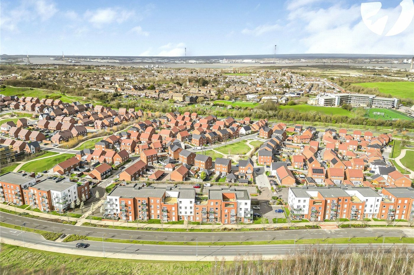 2 bedroom property for sale in Castle Hill | Robinson Jackson