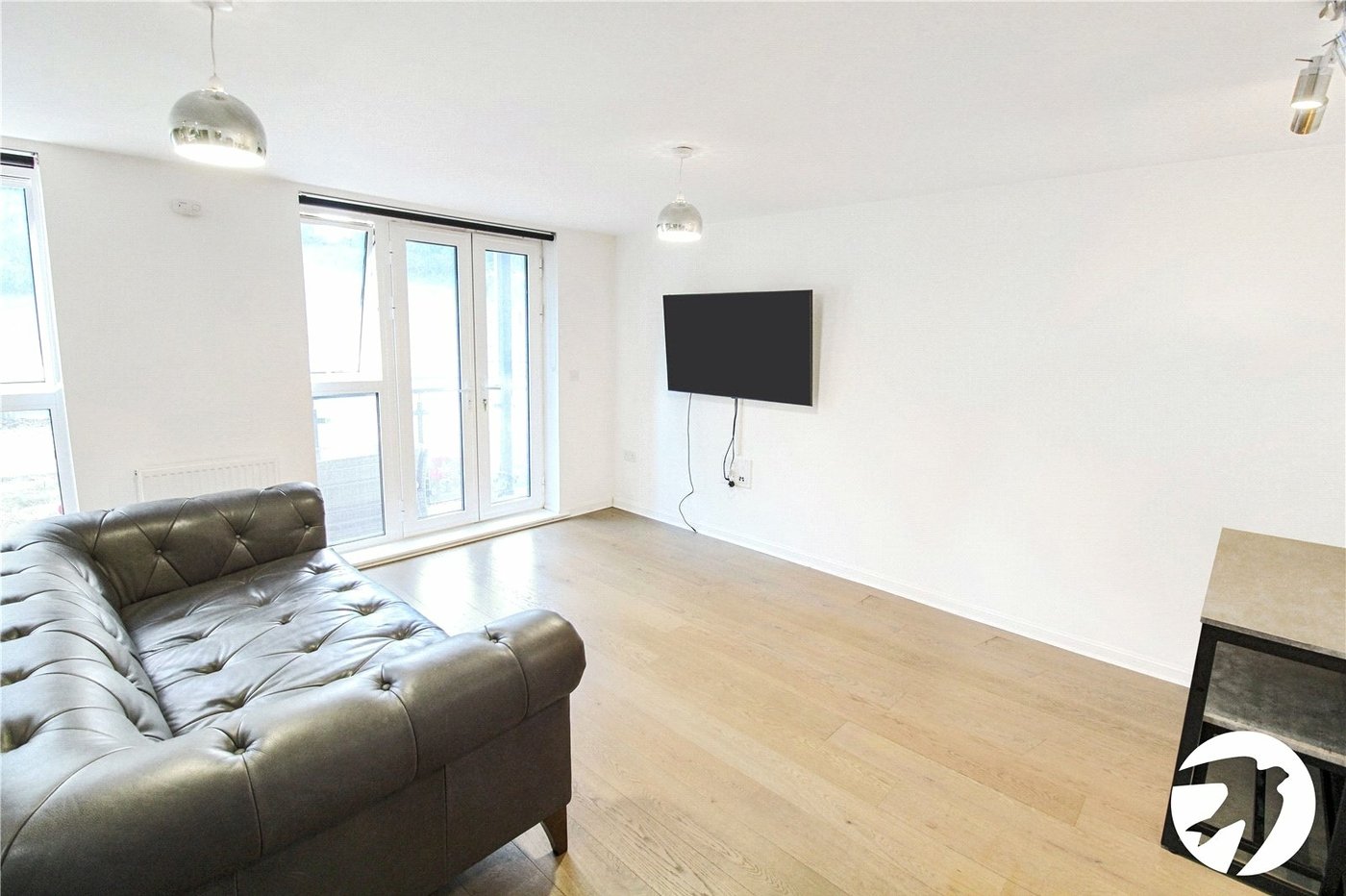 2 bedroom property for sale in Castle Hill | Robinson Jackson