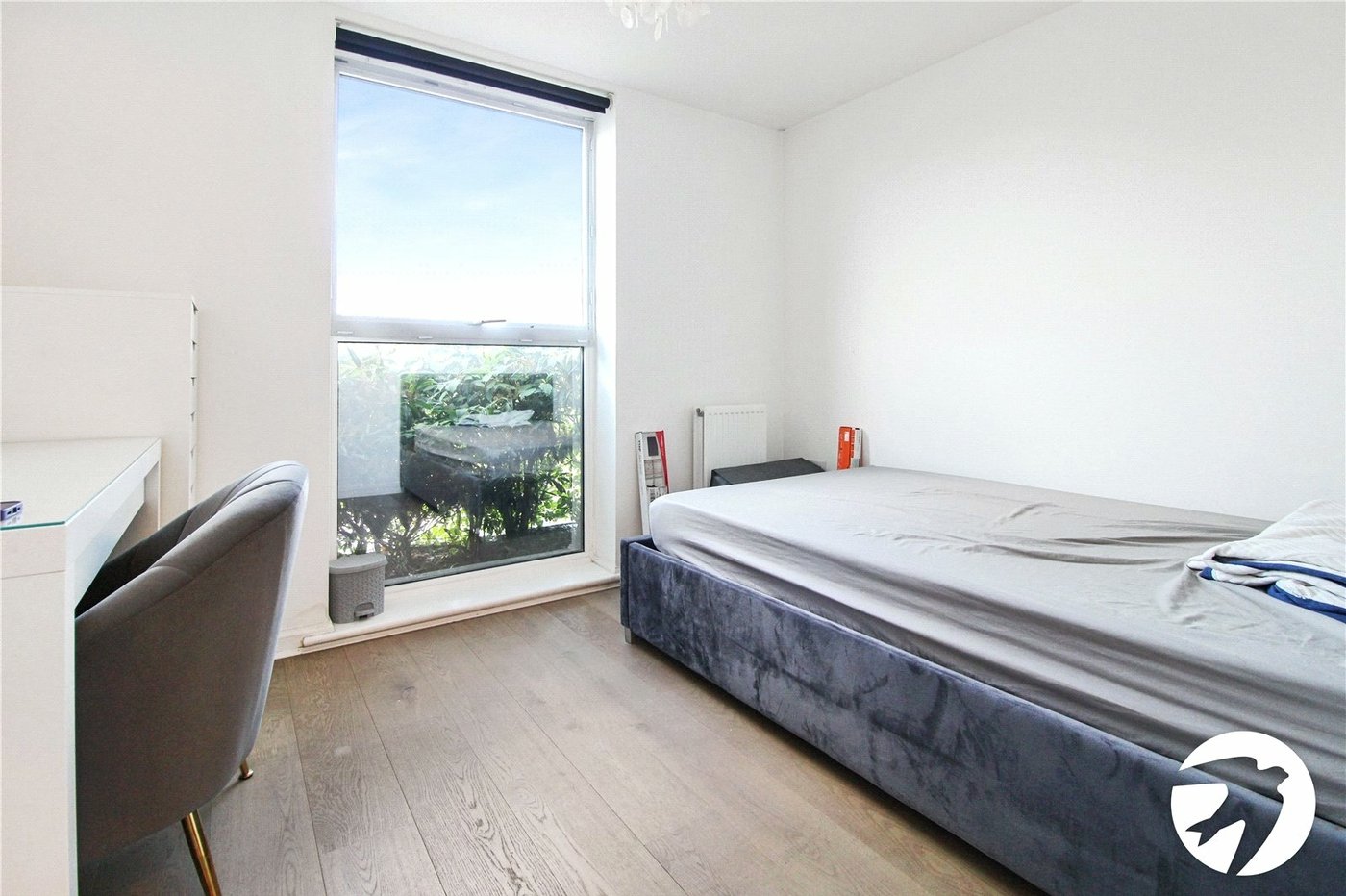 2 bedroom property for sale in Castle Hill | Robinson Jackson