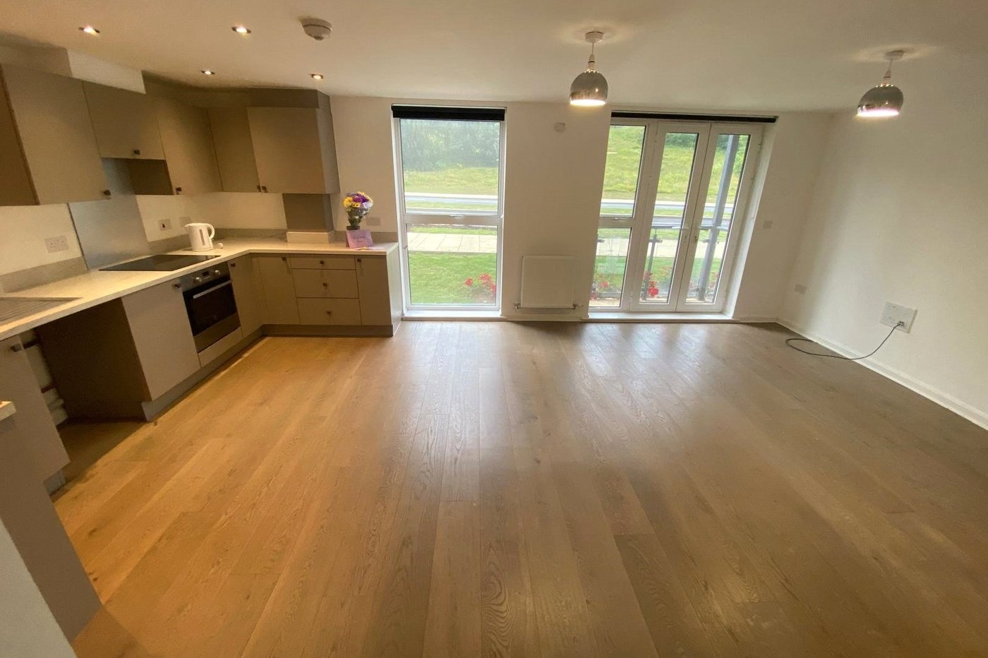 2 bedroom property for sale in Castle Hill | Robinson Jackson