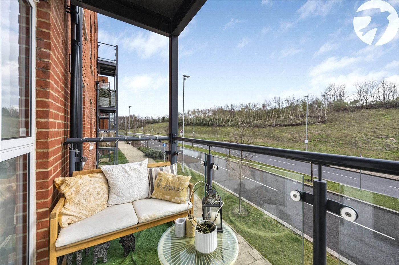 1 bedroom property for sale in Castle Hill | Robinson Jackson