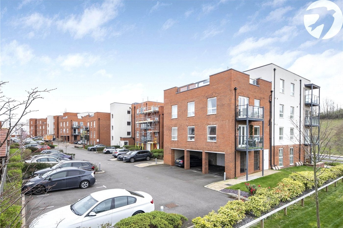 1 bedroom property for sale in Castle Hill | Robinson Jackson