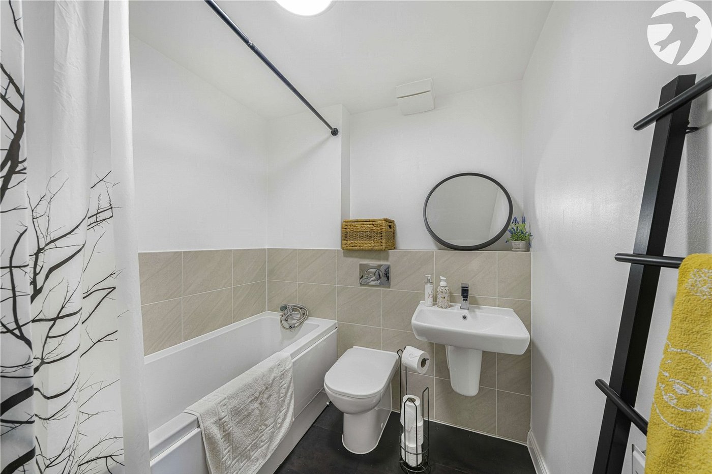 2 bedroom property for sale in Castle Hill | Robinson Jackson