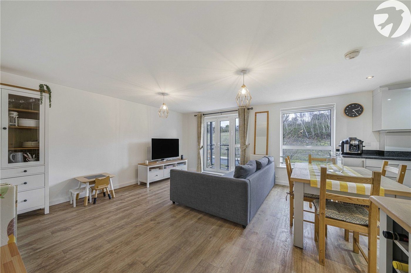 2 bedroom property for sale in Castle Hill | Robinson Jackson