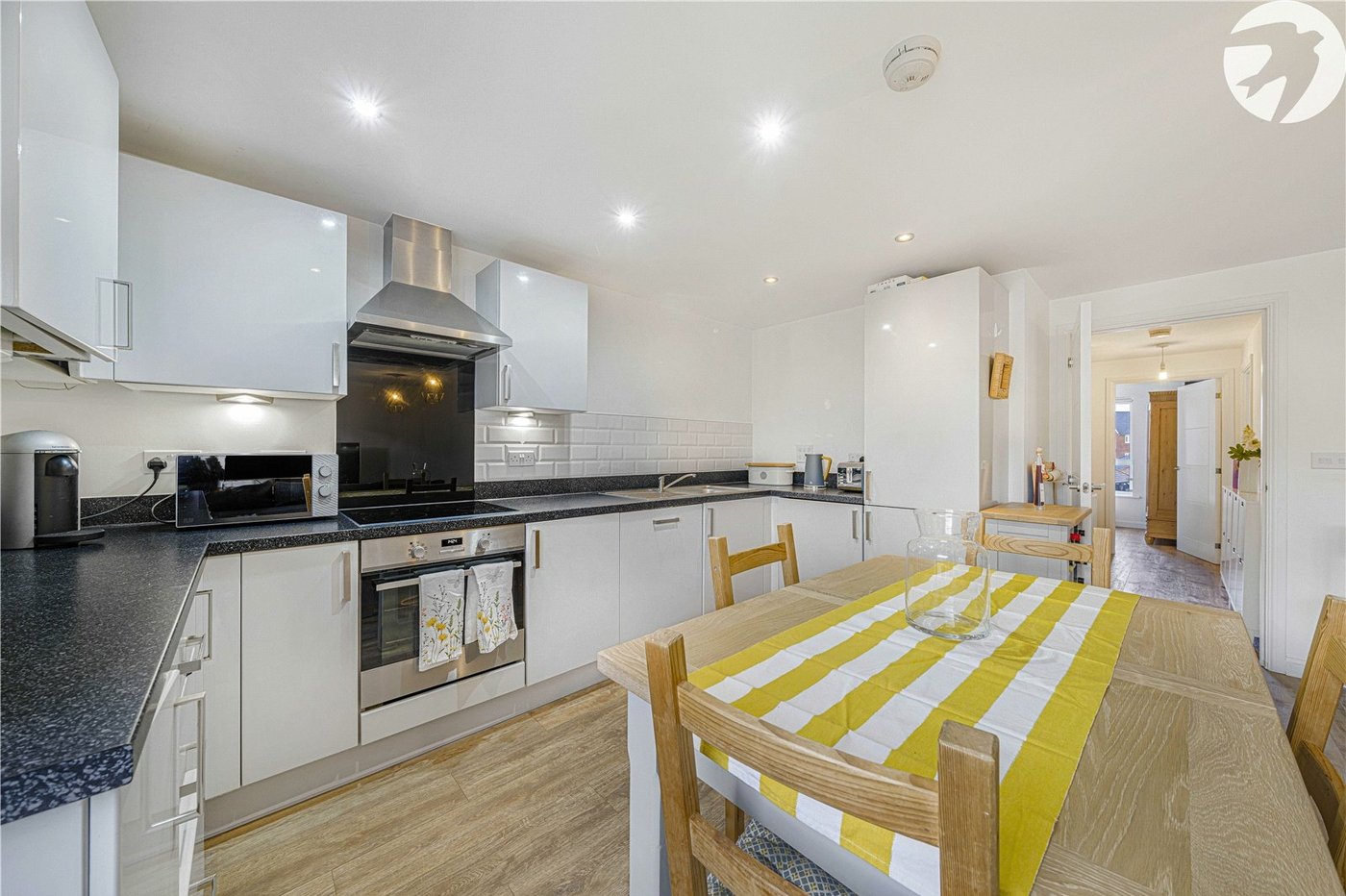 2 bedroom property for sale in Castle Hill | Robinson Jackson