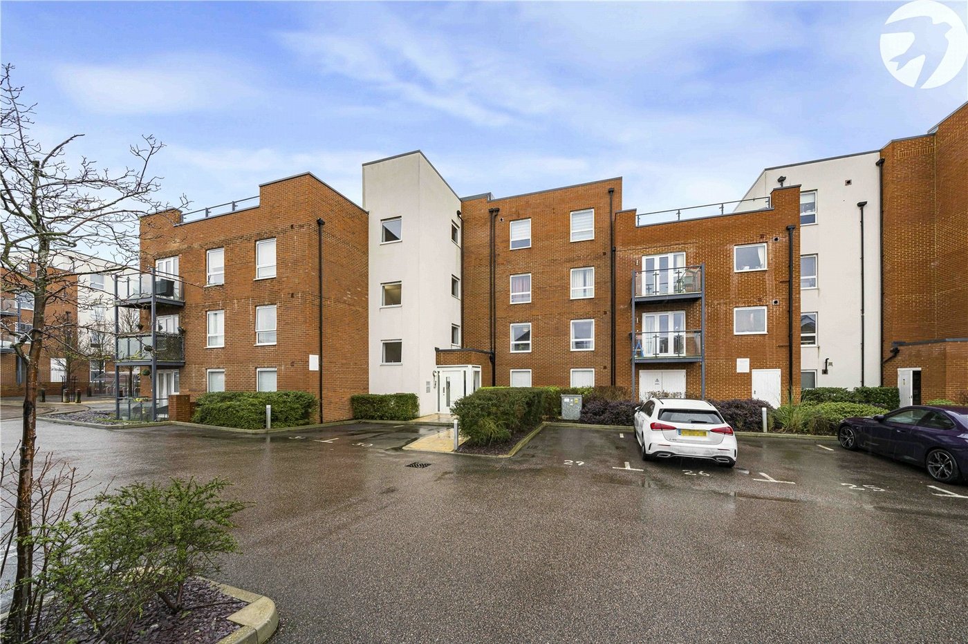 2 bedroom property for sale in Castle Hill | Robinson Jackson