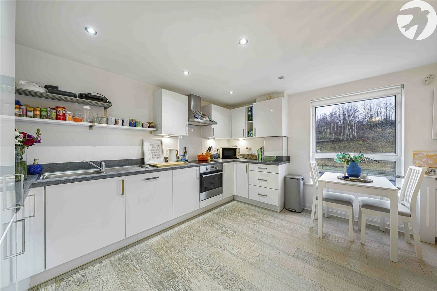 2 bedroom property for sale in Castle Hill | Robinson Jackson