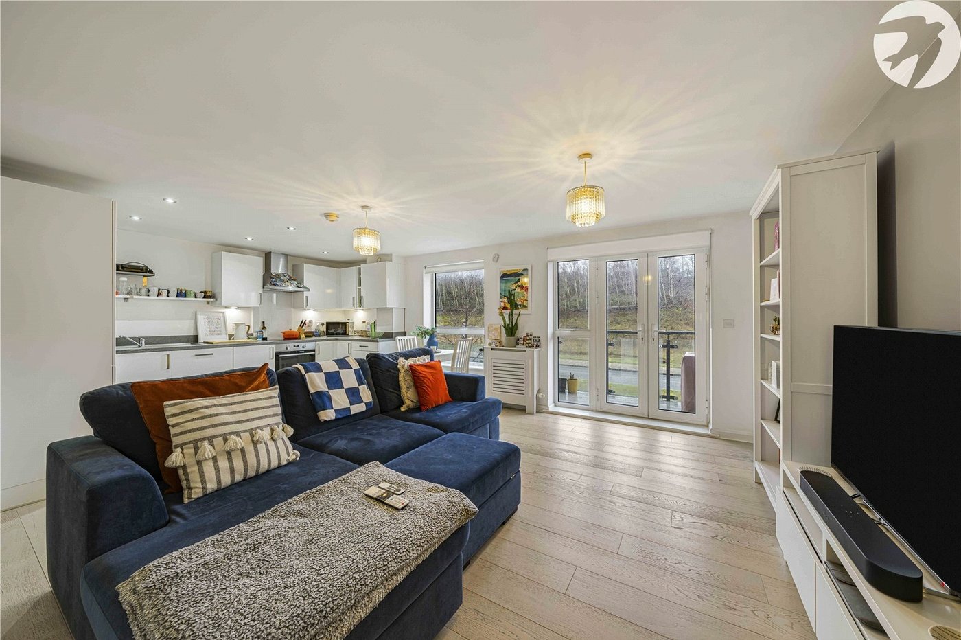 2 bedroom property for sale in Castle Hill | Robinson Jackson