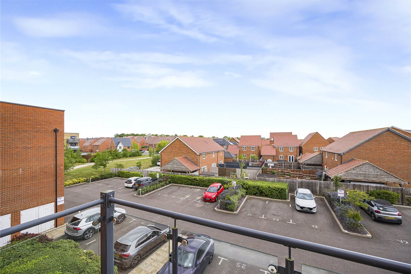 2 bedroom property for sale in Castle Hill | Robinson Jackson