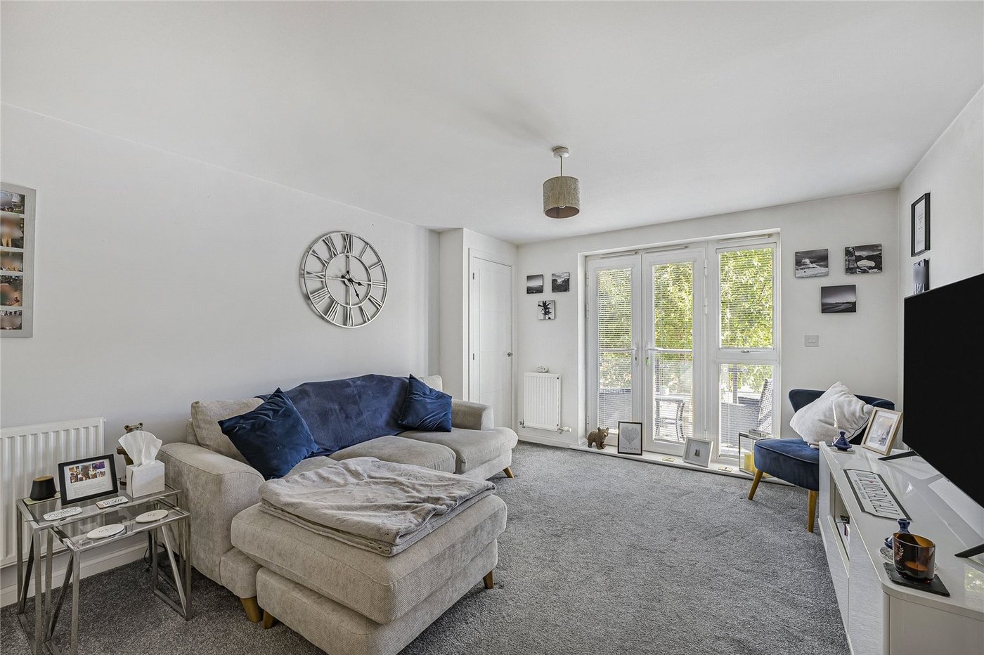 1 bedroom property for sale in Castle Hill | Robinson Jackson
