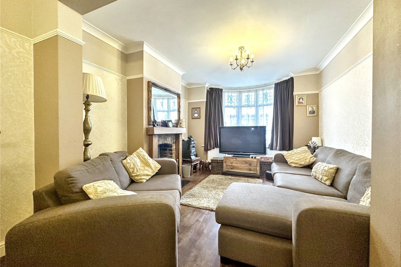 3 bedroom house for sale in Twydall | Robinson Michael & Jackson