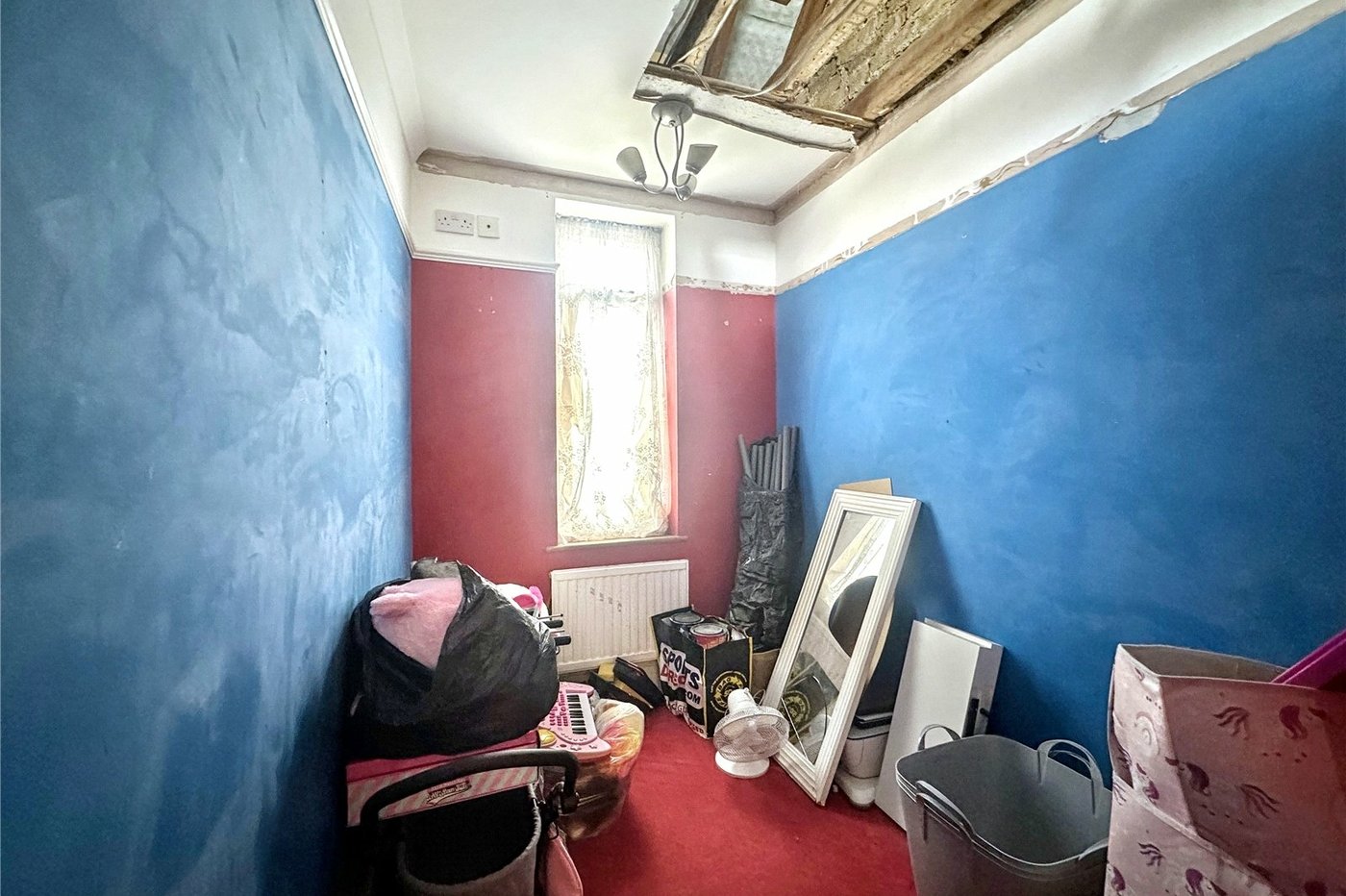 3 bedroom house for sale in Twydall | Robinson Michael & Jackson