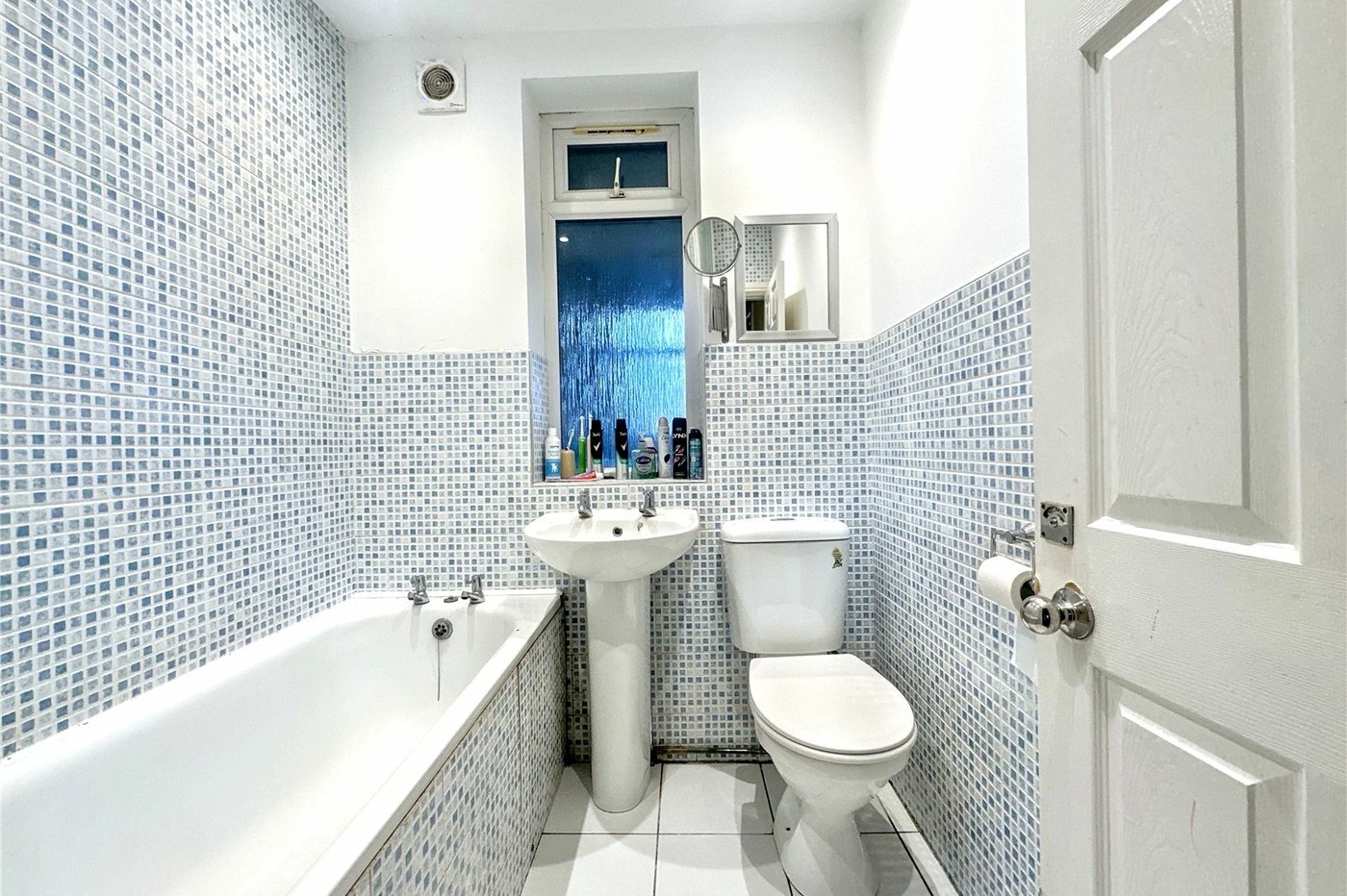 3 bedroom house for sale in Twydall | Robinson Michael & Jackson