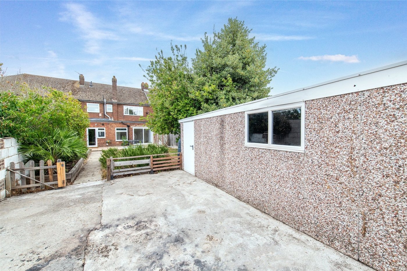 3 bedroom house for sale in Istead Rise | Robinson Michael & Jackson