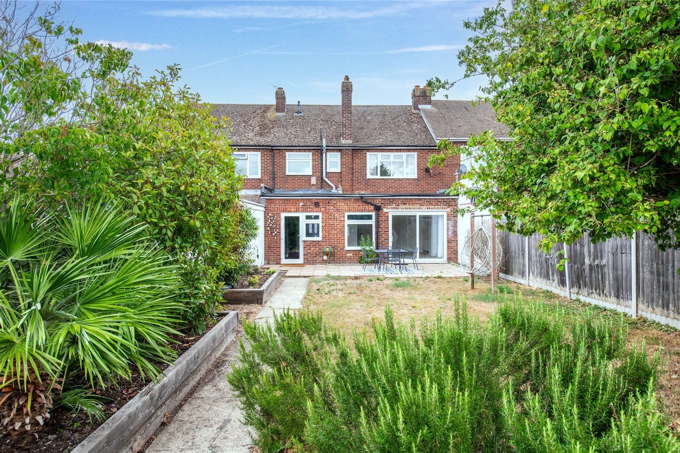 3 bedroom house for sale in Istead Rise | Robinson Michael & Jackson