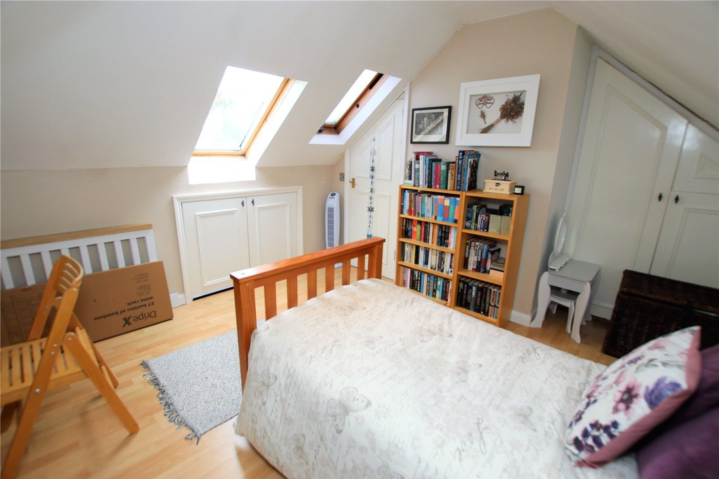 2 bedroom property for sale in Sidcup | Robinson Jackson