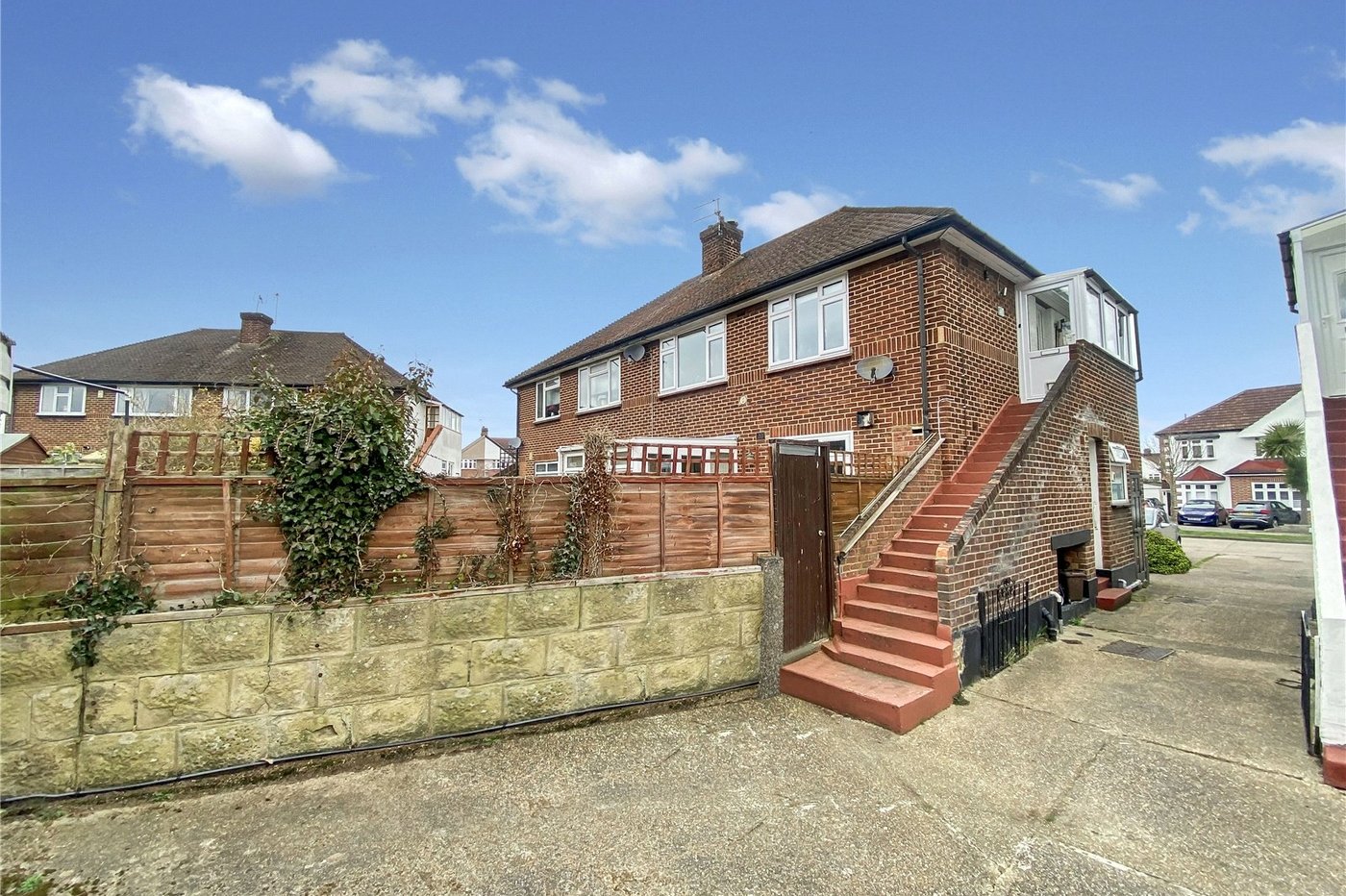 2 bedroom property for sale in Sidcup | Robinson Jackson