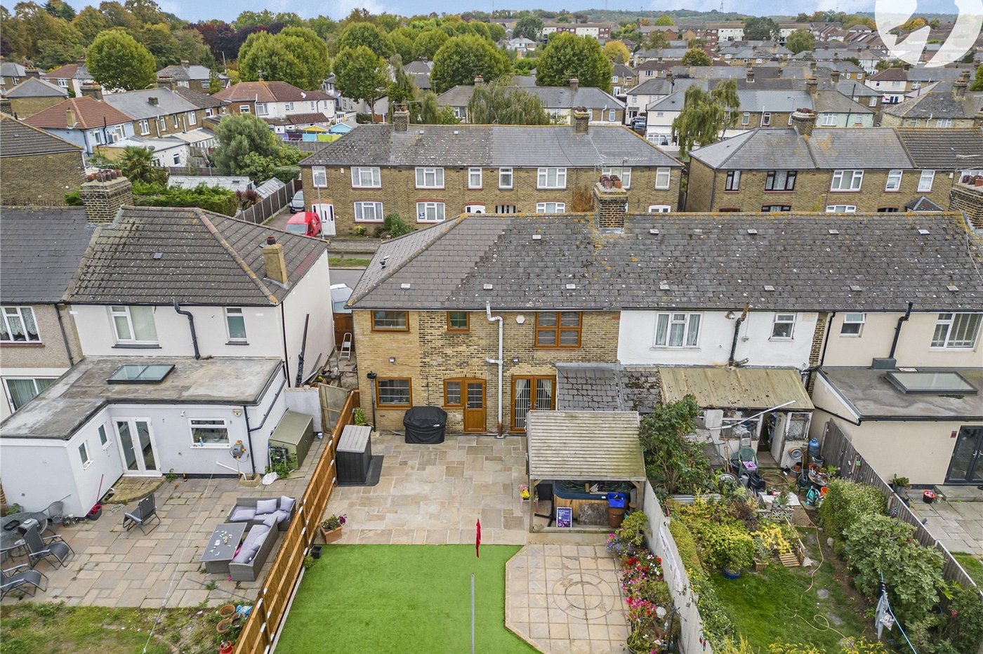 3 bedroom house for sale in Swanscombe | Robinson Jackson