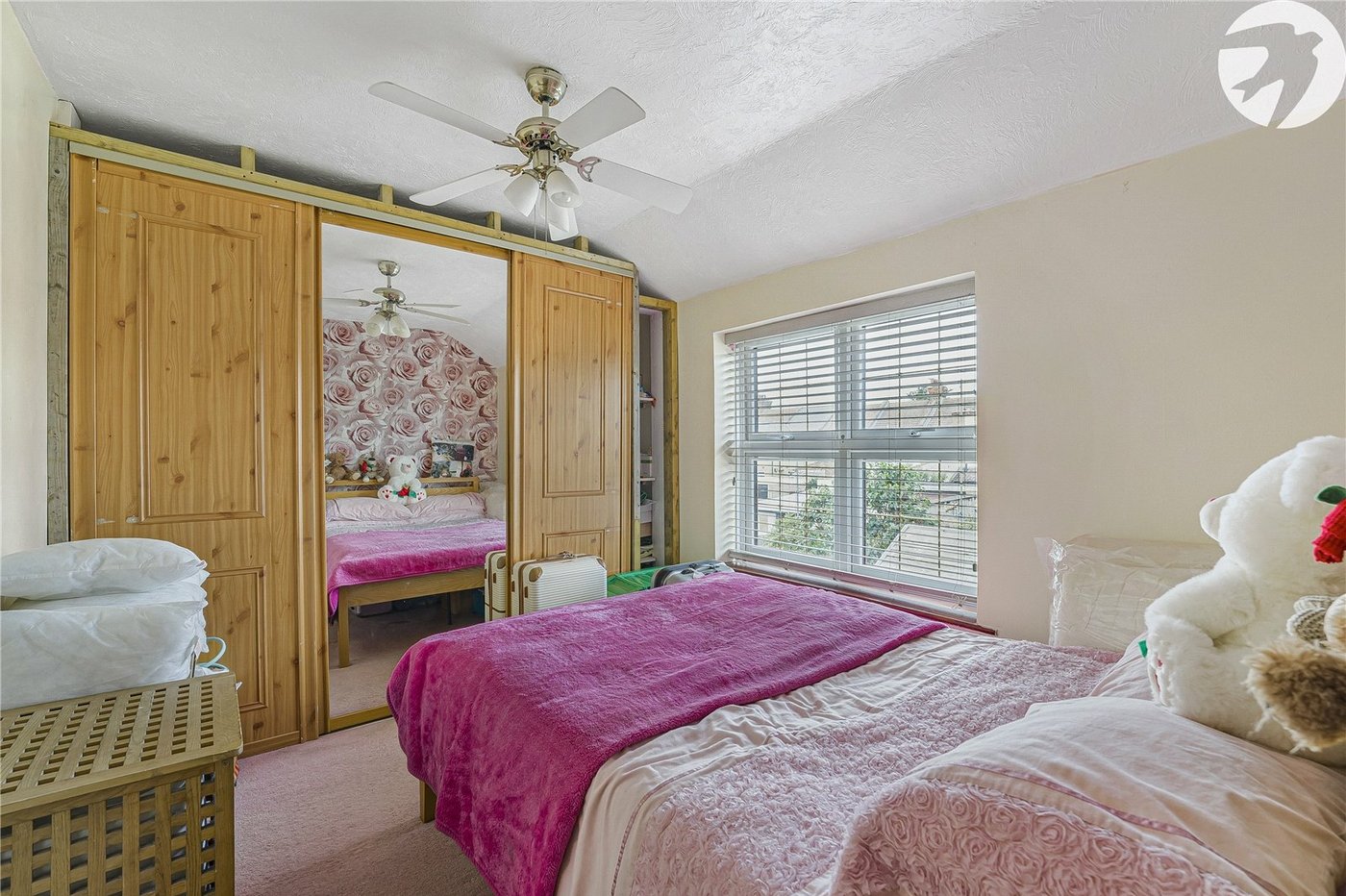 3 bedroom house for sale in Swanscombe | Robinson Jackson