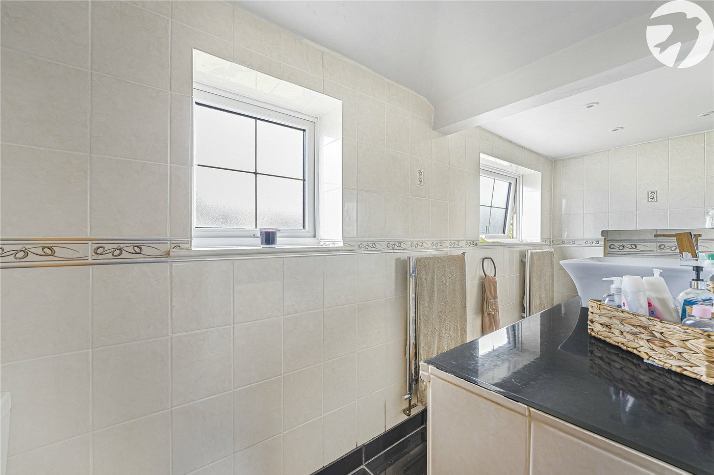 3 bedroom house for sale in Swanscombe | Robinson Jackson