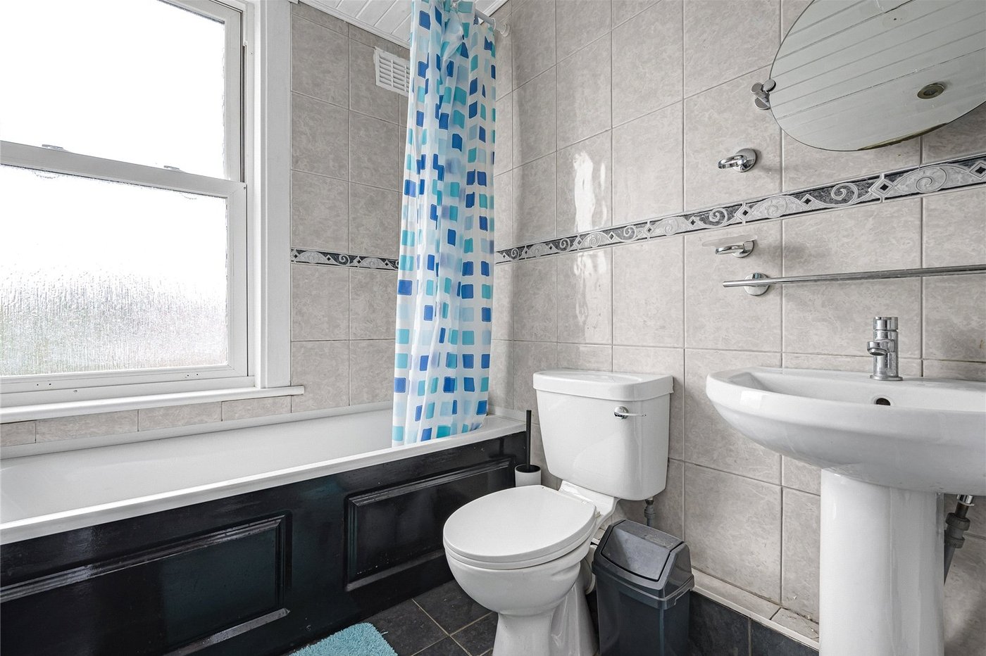 2 bedroom house for sale in Welling | Robinson Jackson