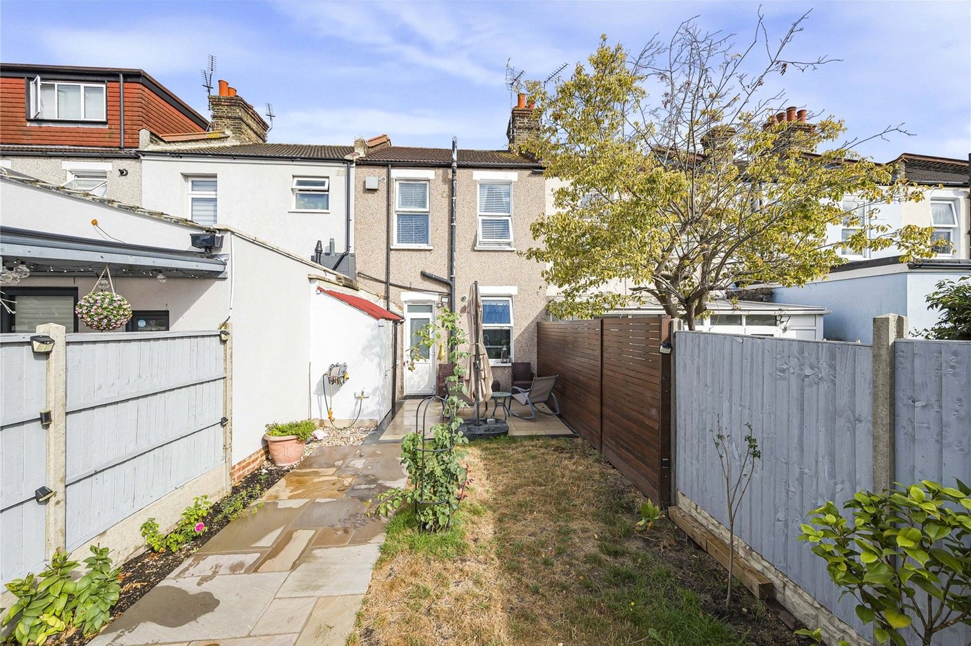 2 bedroom house for sale in Welling | Robinson Jackson