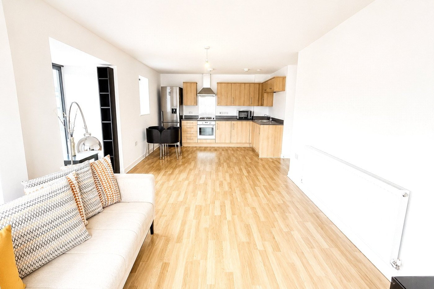 2 bedroom property for sale in London | Robinson Jackson