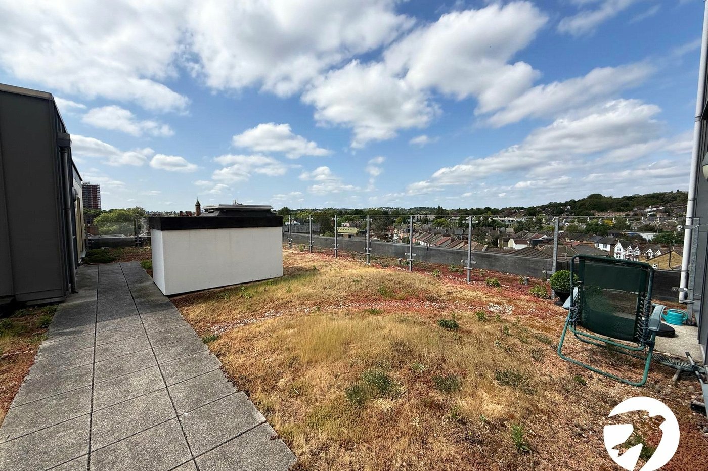 2 bedroom property for sale in London | Robinson Jackson