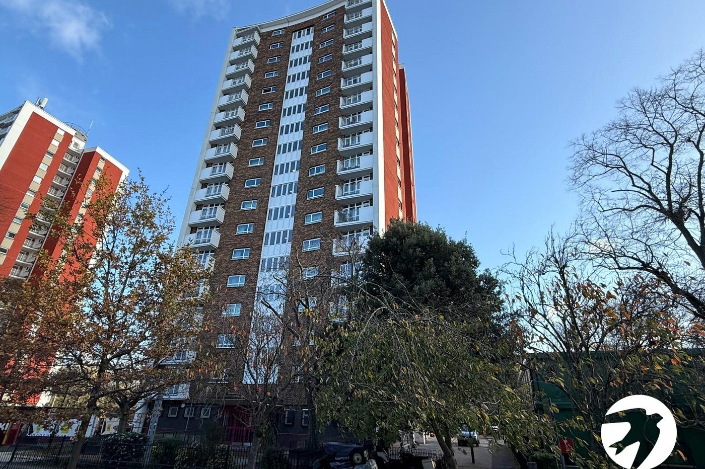 2 bedroom property for sale in London | Robinson Jackson