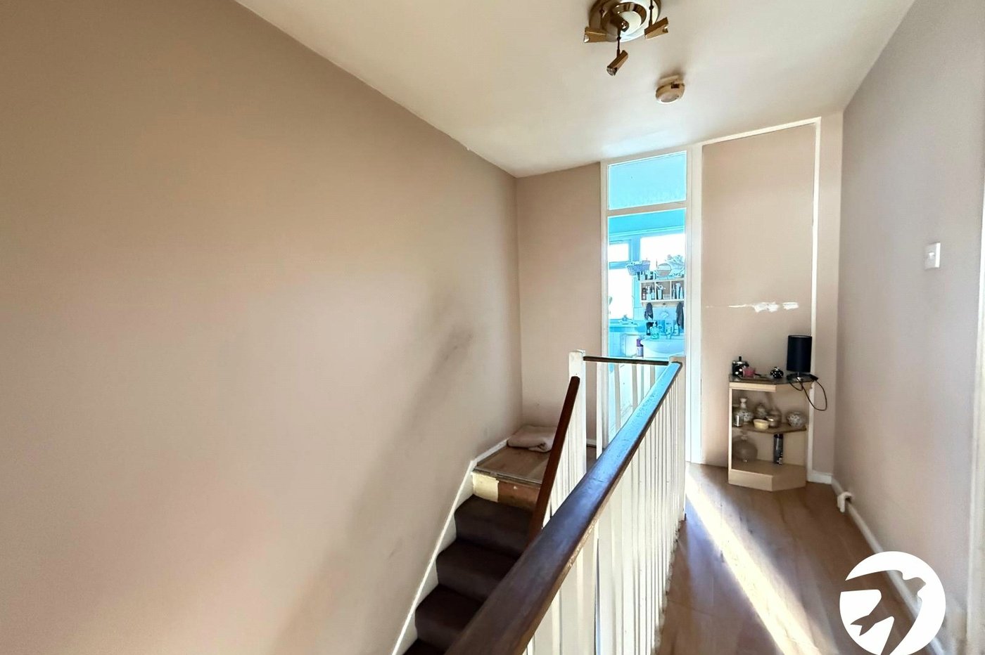 3 bedroom property for sale in London | Robinson Jackson