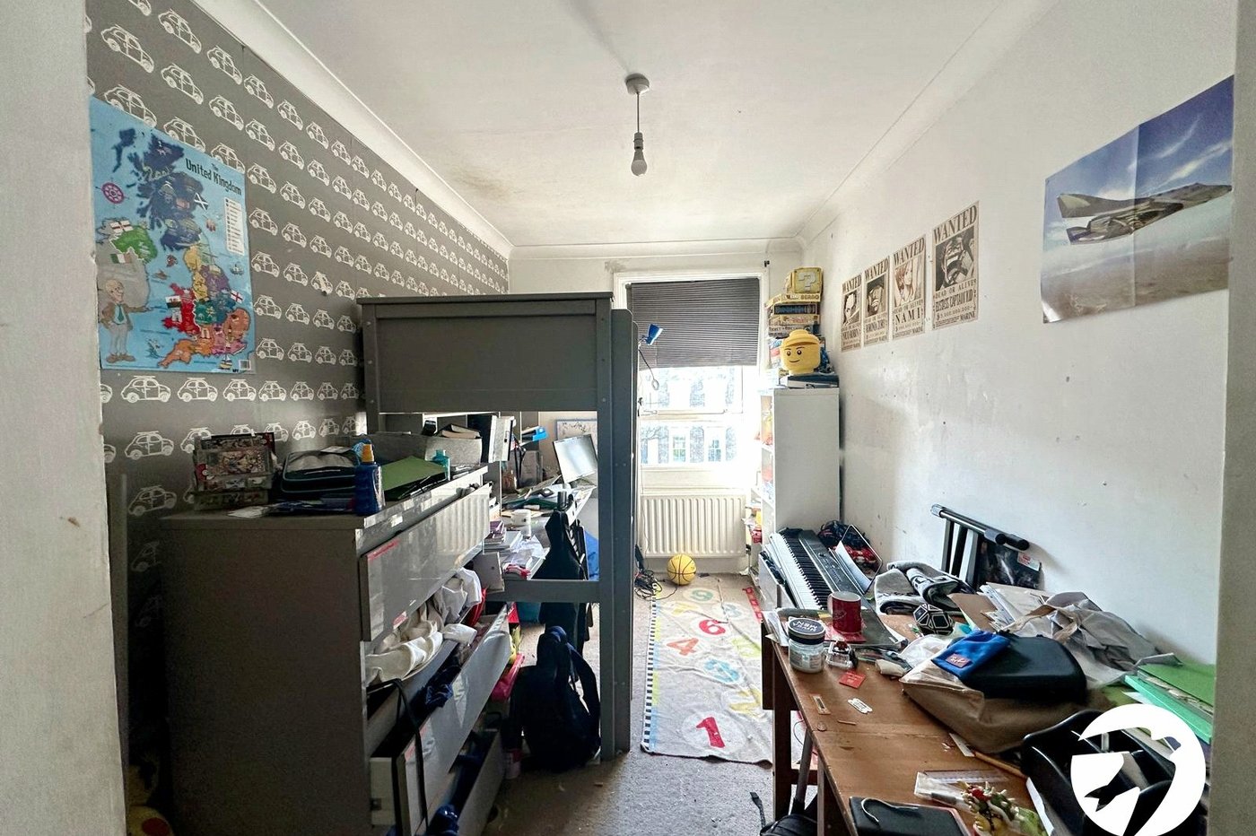 2 bedroom property for sale in London | Robinson Jackson