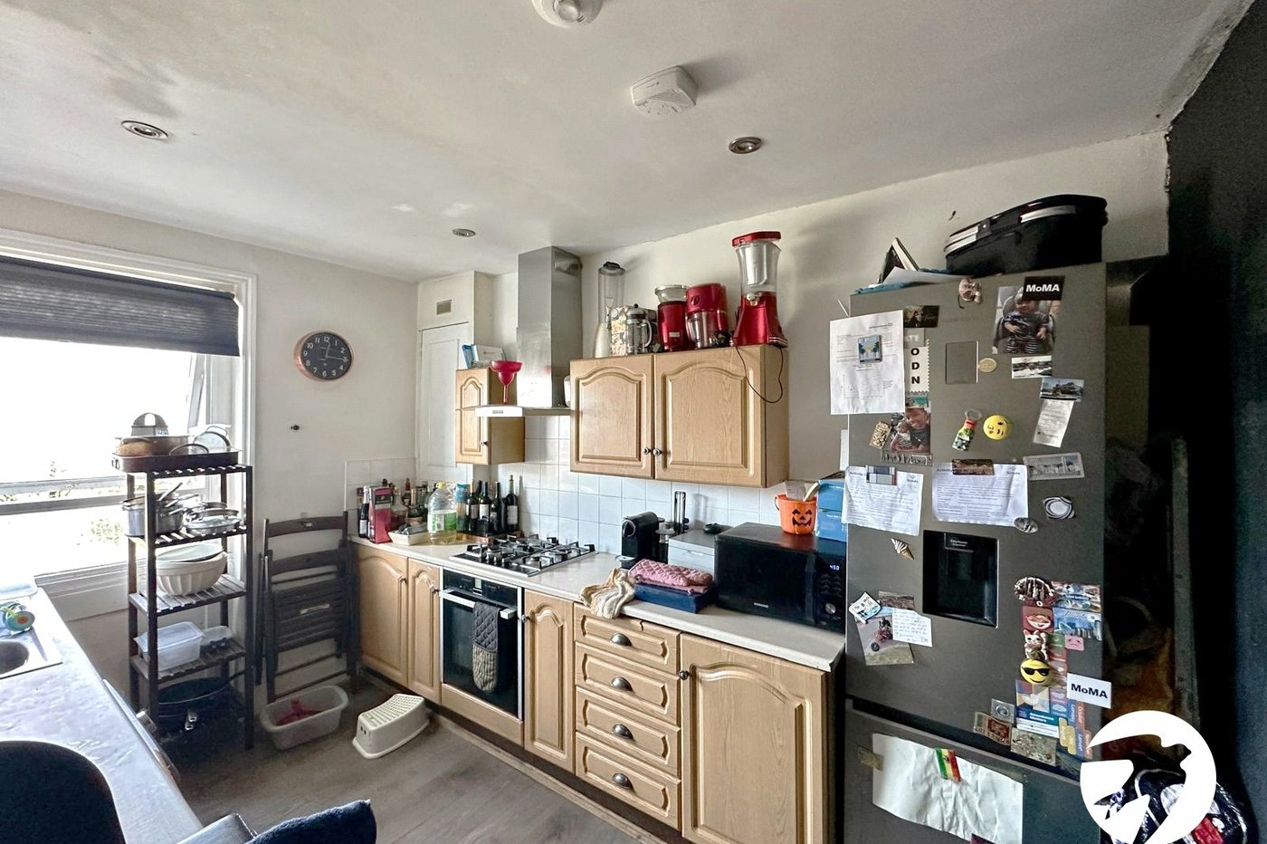 2 bedroom property for sale in London | Robinson Jackson