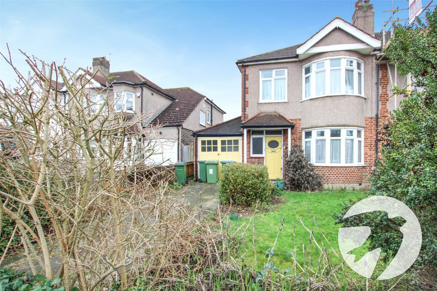 3 bedroom house for sale in London | Robinson Jackson
