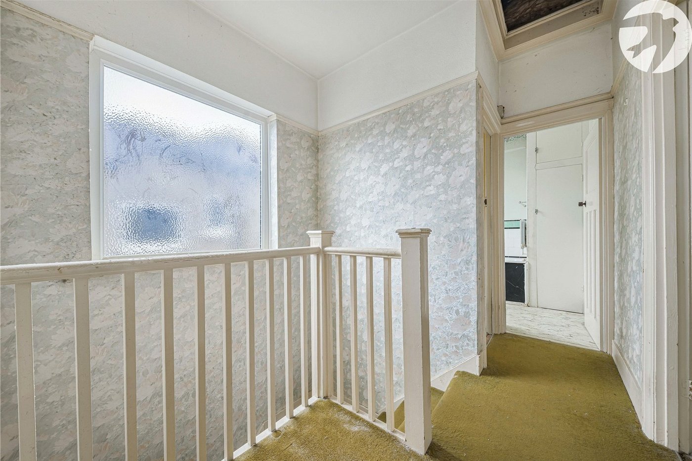 3 bedroom house for sale in London | Robinson Jackson