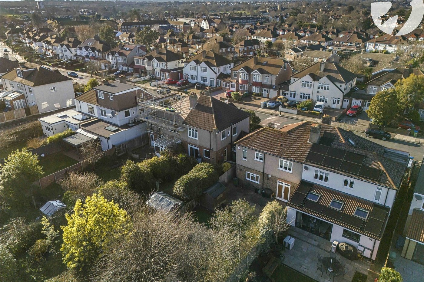 3 bedroom house for sale in London | Robinson Jackson