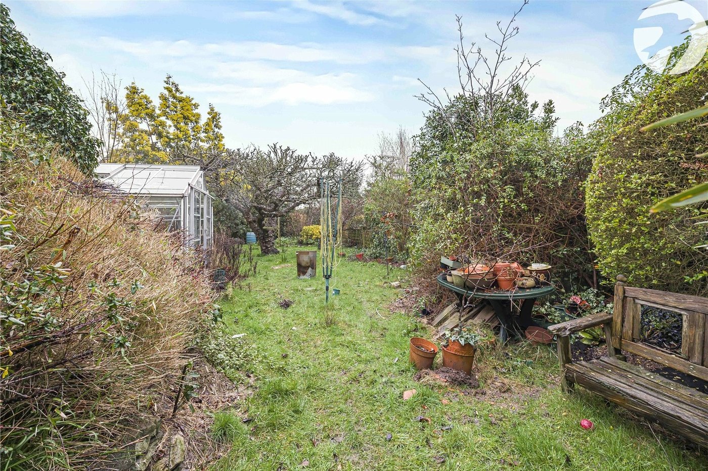 3 bedroom house for sale in London | Robinson Jackson