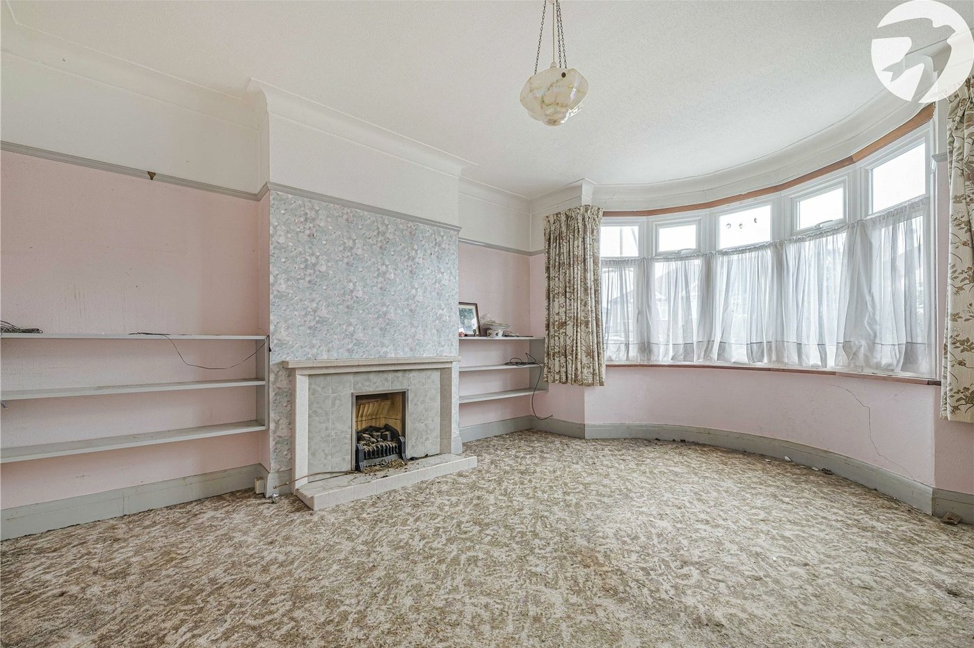 3 bedroom house for sale in London | Robinson Jackson
