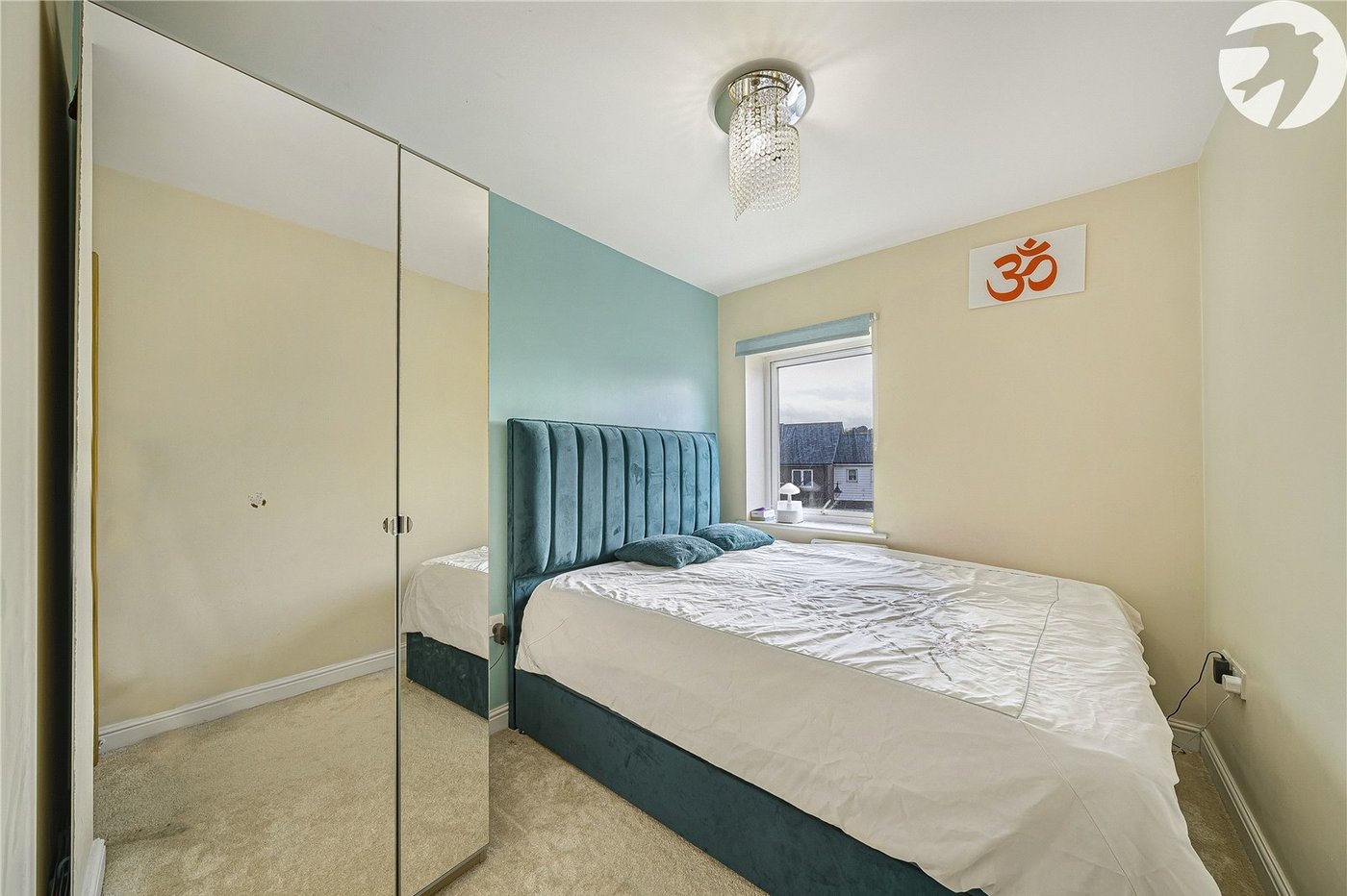 2 bedroom property for sale in Greenhithe | Robinson Jackson