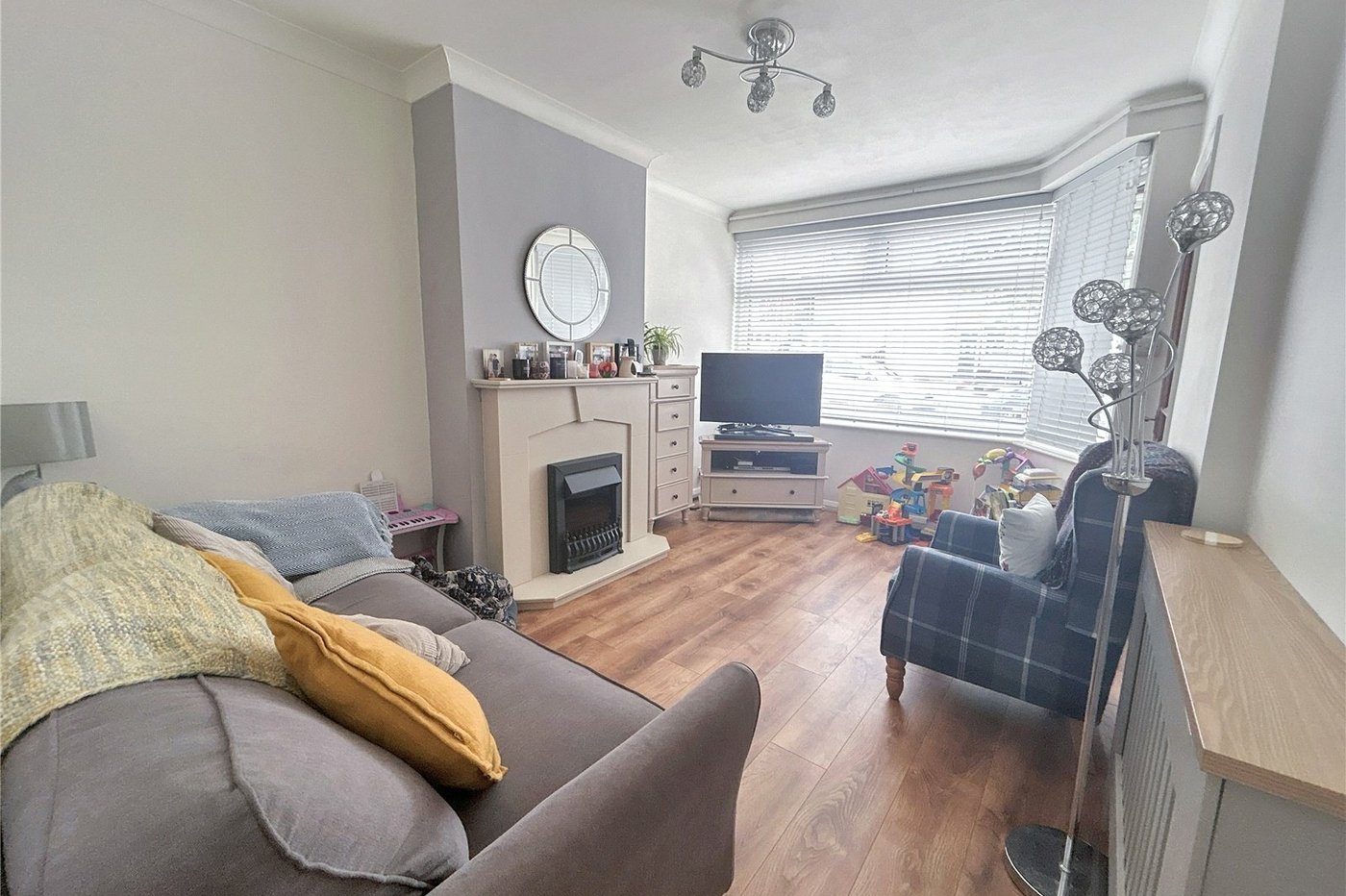 2 bedroom house for sale in Sidcup | Robinson Jackson