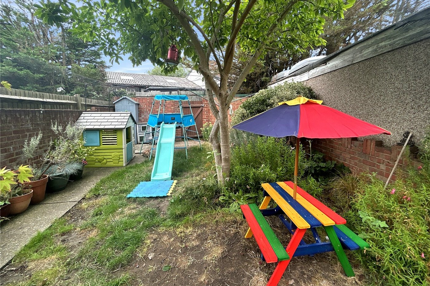 2 bedroom house for sale in Sidcup | Robinson Jackson